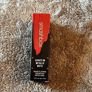 Smashbox Always On Metallic Matte Lipstick - Bold Red